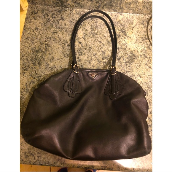 Authentic PRADA Vintage leather purse - Picture 1 of 9